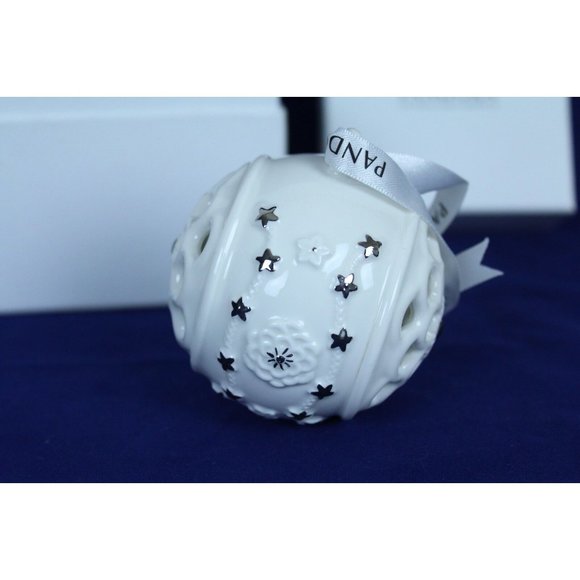 Pandora 2011 Christmas Snow Ball Ceramic Annual Limited Edition Ornament In Box - Picture 9 of 9